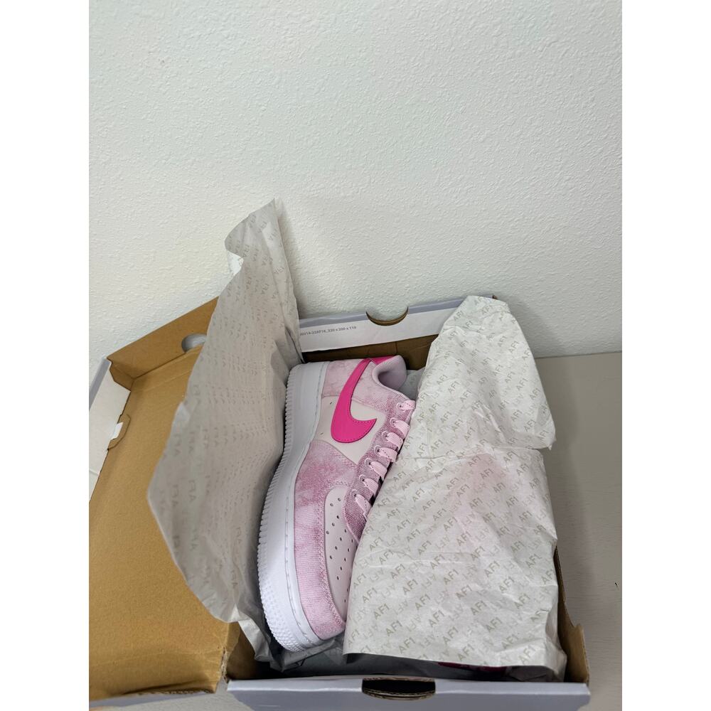 Nike Air Force 1 Low '07  Pink Denim Women's Size 9 -  New in Box - Picture 6 of 7